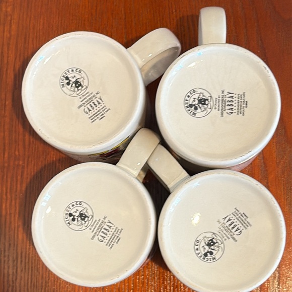 Mickey Mouse 4 Piece Coffee Cup Set - Picture 4 of 10
